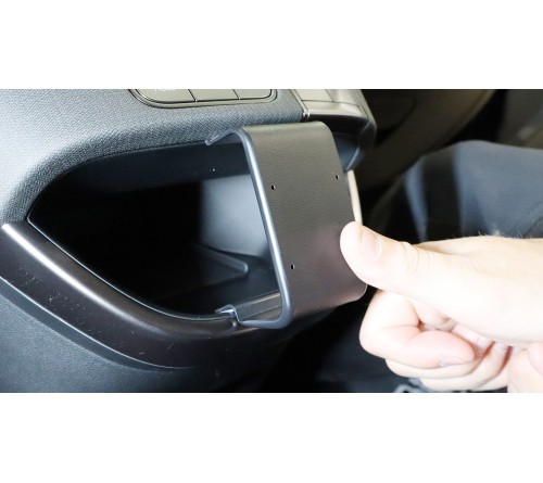 Proclip Hyundai Inster 25- Center mount