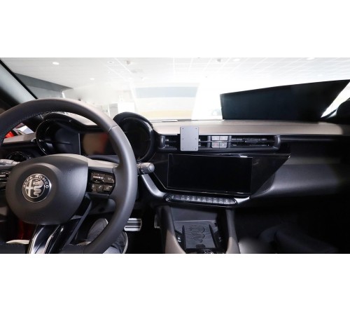 Proclip Alfa Romeo Junior 24- Center Mount