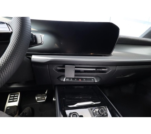 Proclip Audi Q3 26- Center mount