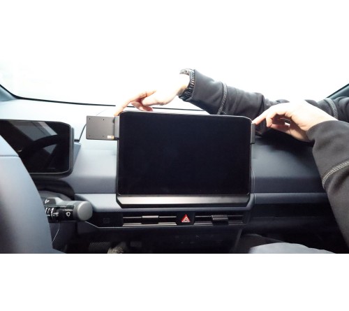 Proclip Kia PV5 Passenger/ PV5 Cargo 25- Center mount