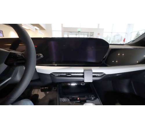 Proclip Audi A6 25-26 Center mount
