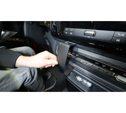 Proclip Mercedes Benz Vito 24- Center mount Low