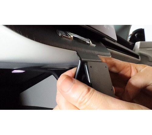 Proclip Volvo EX60 27- Center mount