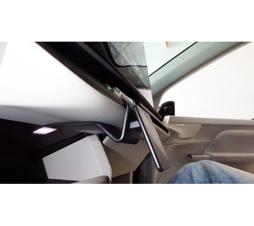 Proclip Volvo EX60 27- Center mount