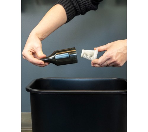 Scosche premium travel inflator  vaccum